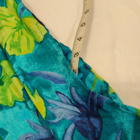 Floral Blue and Green Dress - Picture 9 of 13